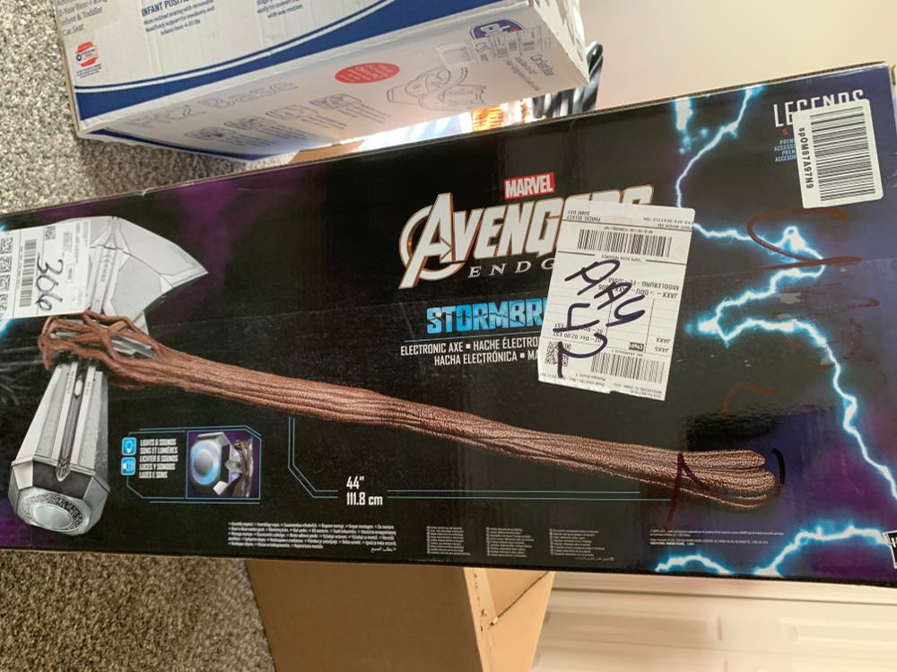 Stormbreaker - Hasbro (Marvel Legends) action figure collectible [Barcode 5010993731770] - Main Image 3