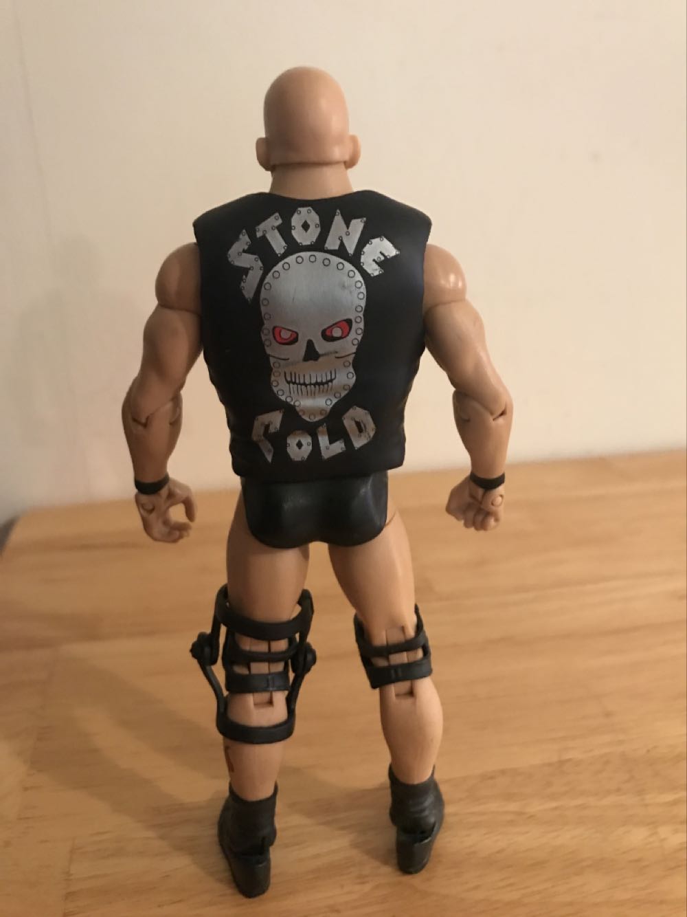 “Stone Cold” Steve Austin - Mattel Wwe (WWE Legends Series 1 “Stone Cold” Steve Austin) action figure collectible - Main Image 2