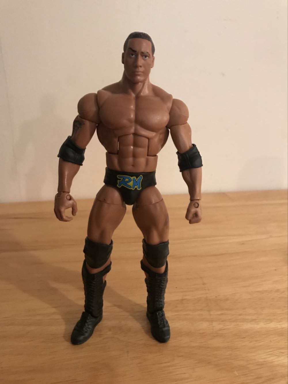 The Rock - Mattel Wwe (WWE Ringside Collectibles Exclusive The Rock (1998)) action figure collectible - Main Image 3