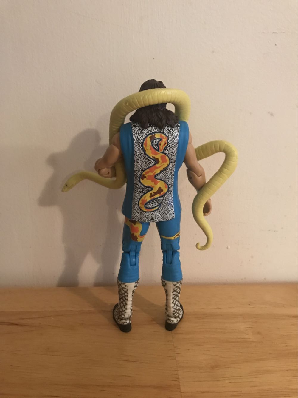 Jake “The Snake” Roberts - Mattel Wwe (WWE Elite Series Flashback Series 3 Jake “The Snake” Roberts) action figure collectible - Main Image 2