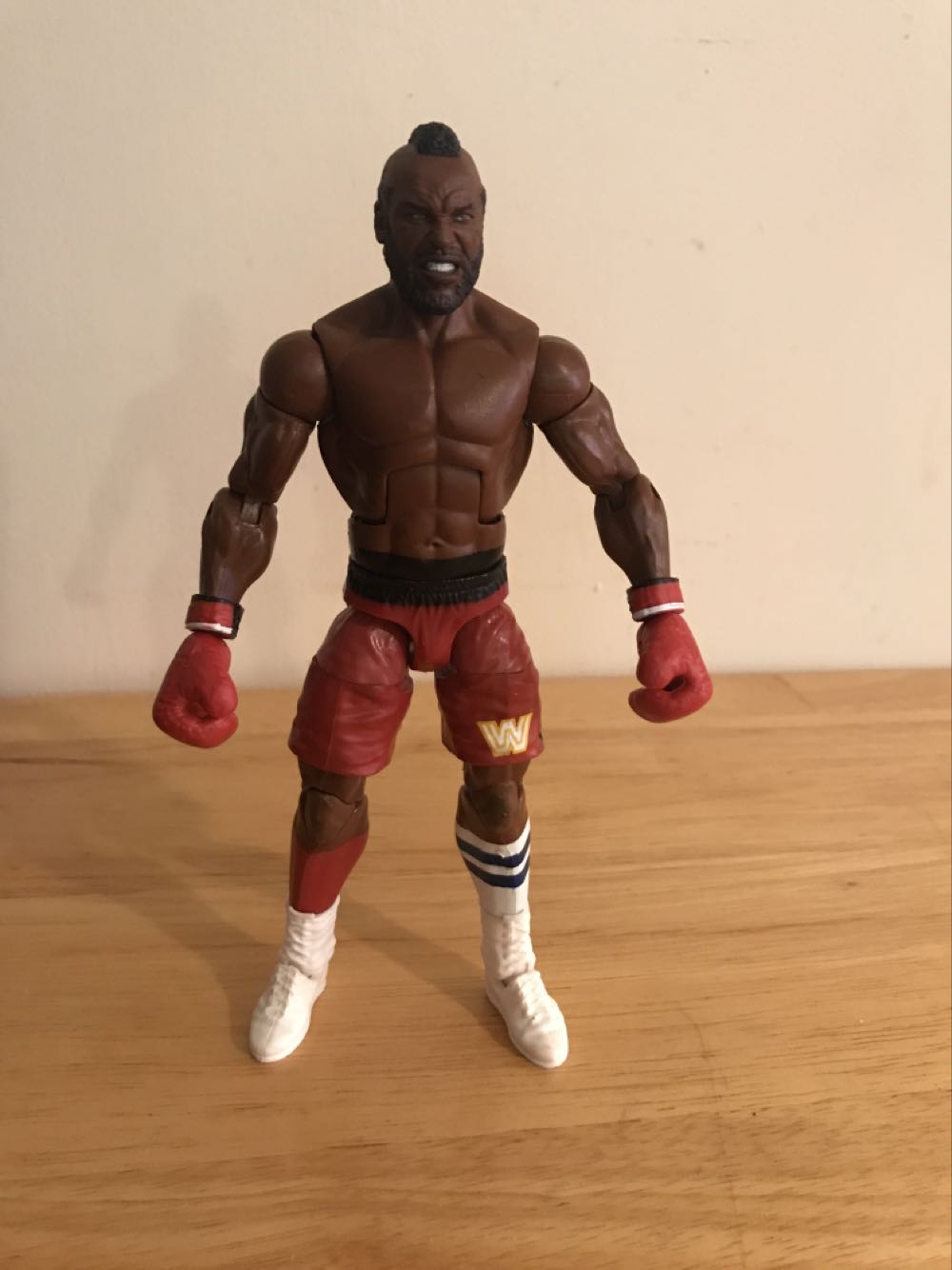 Mr. T - Mattel Wwe (WWE Elite Ringside Collectibles Exclusive Wrestlemania II Boxing match 2 pack Mr. T) action figure collectible - Main Image 3