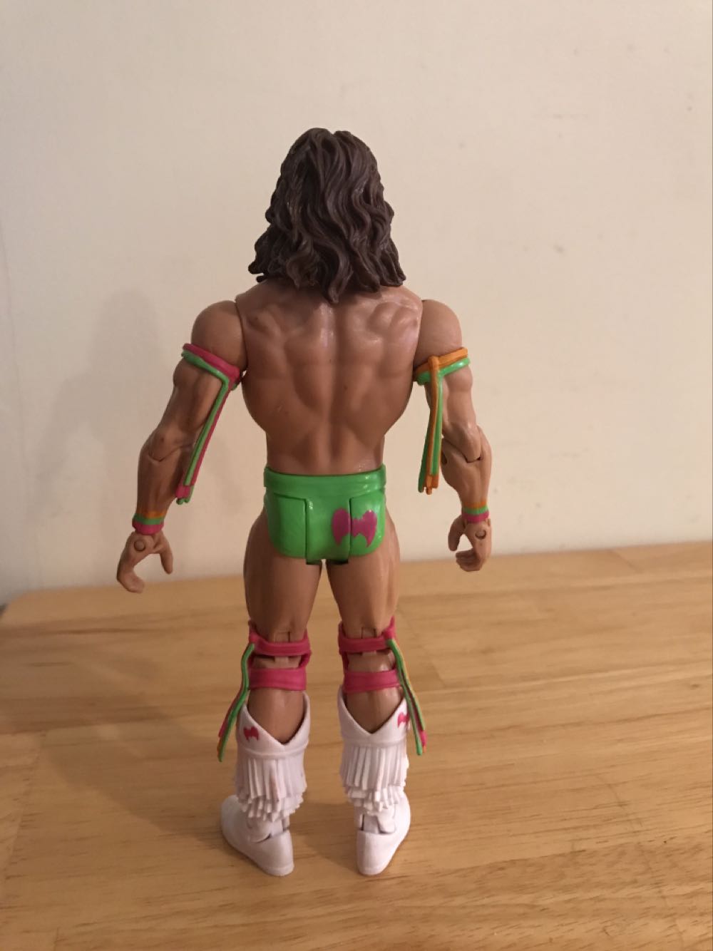 Ultimate Warrior - Mattel Wwe (WWE Basic Series 31 World Champions Ultimate Warrior) action figure collectible - Main Image 2