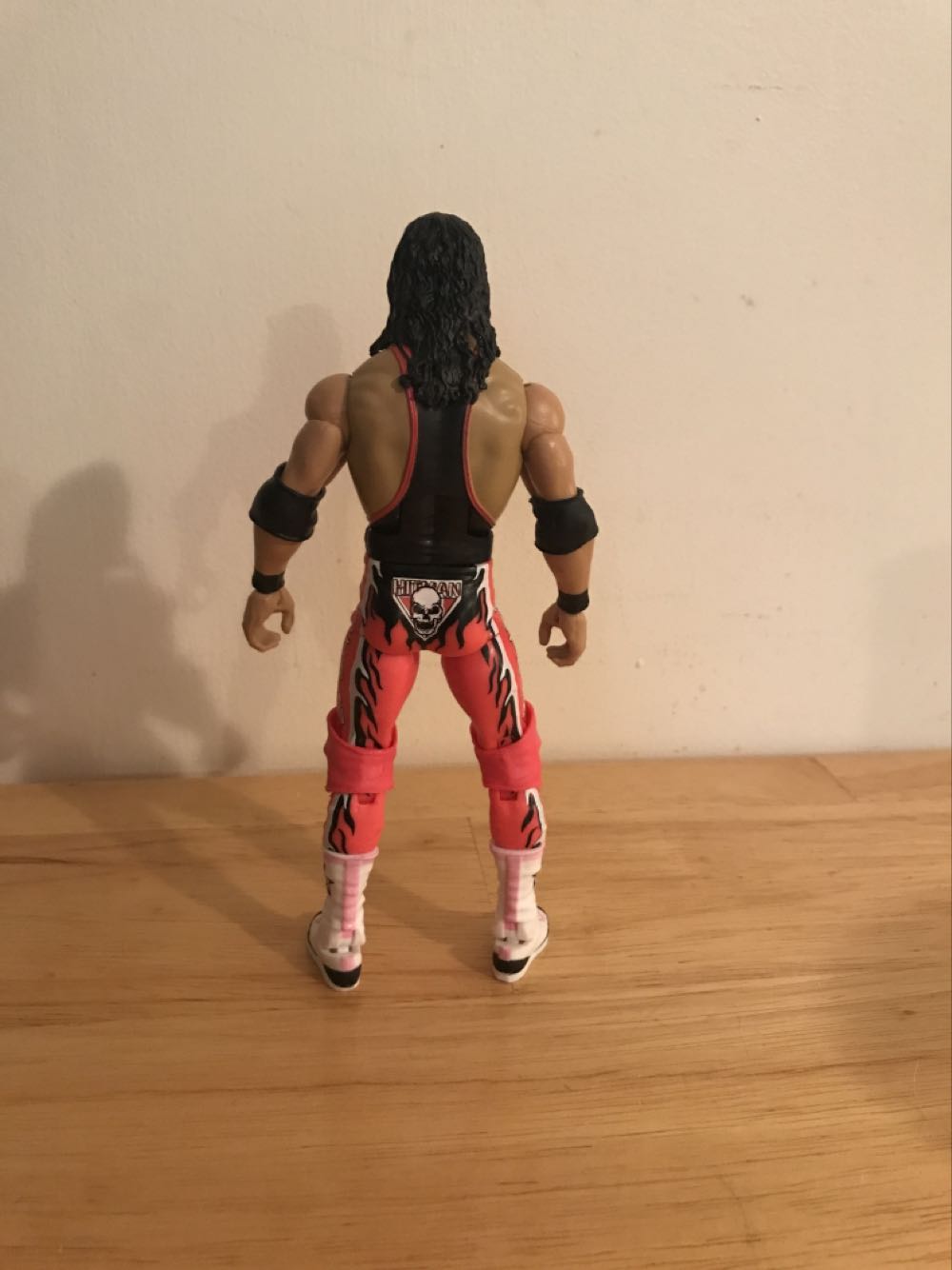 Bret “Hitman” Hart - Mattel Wwe (WWE Elite Ringside Collectibles Exclusive WCW 2 Pack Bret “Hitman” Hart) action figure collectible - Main Image 2