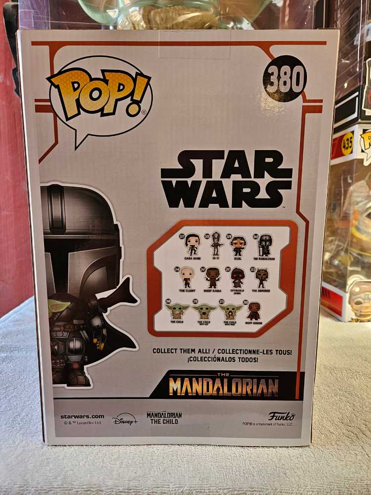 #380 Mandalorian With The Child - Funko (Funko Pop!) action figure collectible [Barcode 889698499316] - Main Image 3