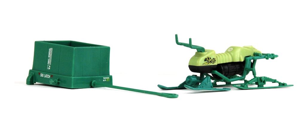 Chameleon: Swamp Skier - Hasbro - G.I. Joe (G I Joe) action figure collectible [Barcode 038976060643] - Main Image 3