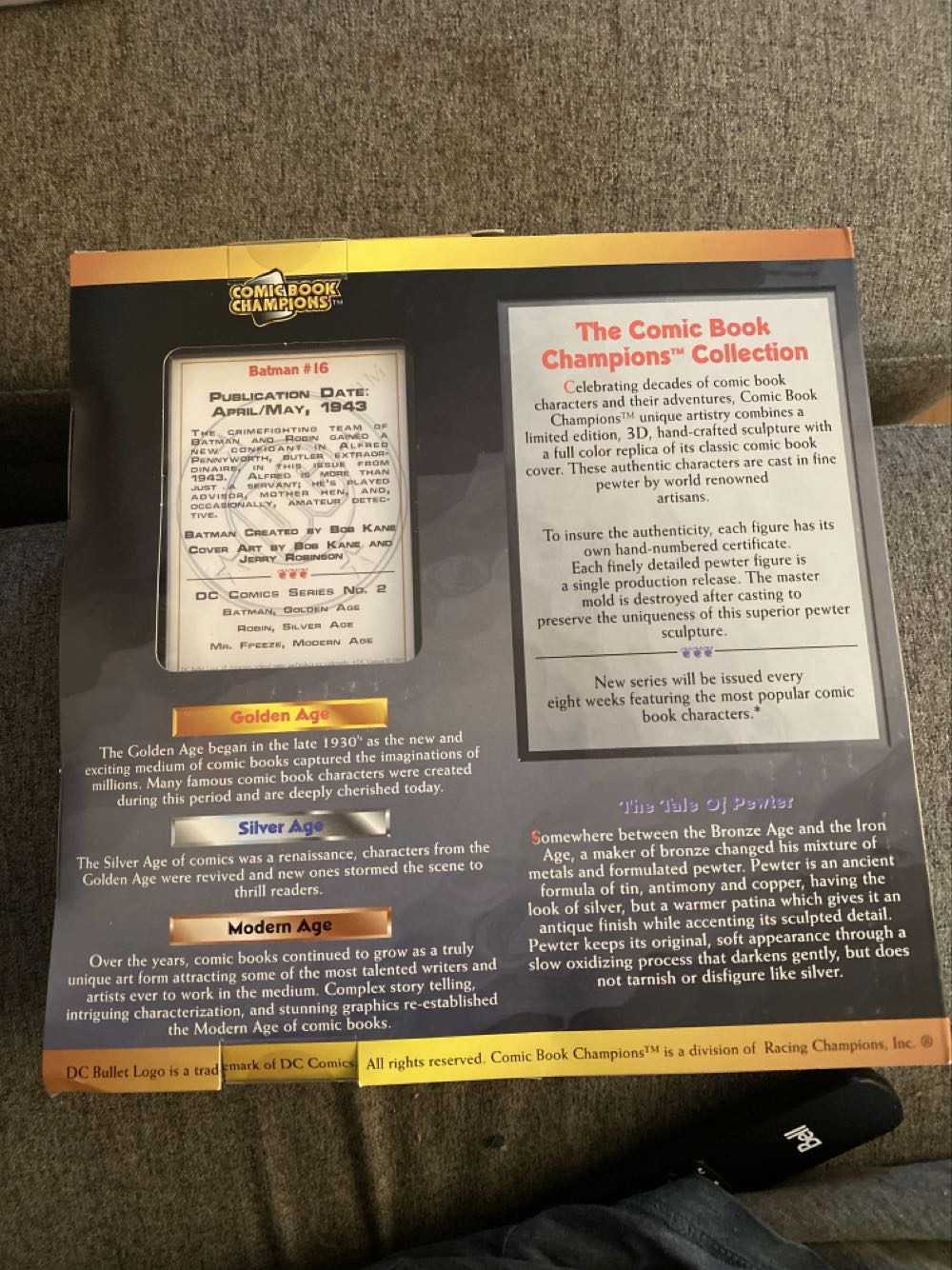 Batman 1993 Fine Pewter Original - Comic Book Champions (DC Comics Batman Golden Age pewter collectible) action figure collectible [Barcode 095949100003] - Main Image 4