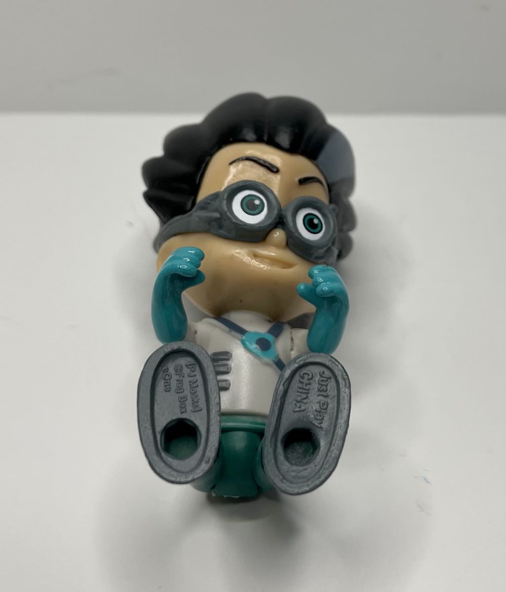 Just Play PJ Masks Romeo - Just Play (Disney) action figure collectible [Barcode 886144247743] - Main Image 4