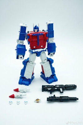 PPT-01 Ultralore Warrior(Ultra Magnus) - Papa Toys (G1) action figure collectible - Main Image 2