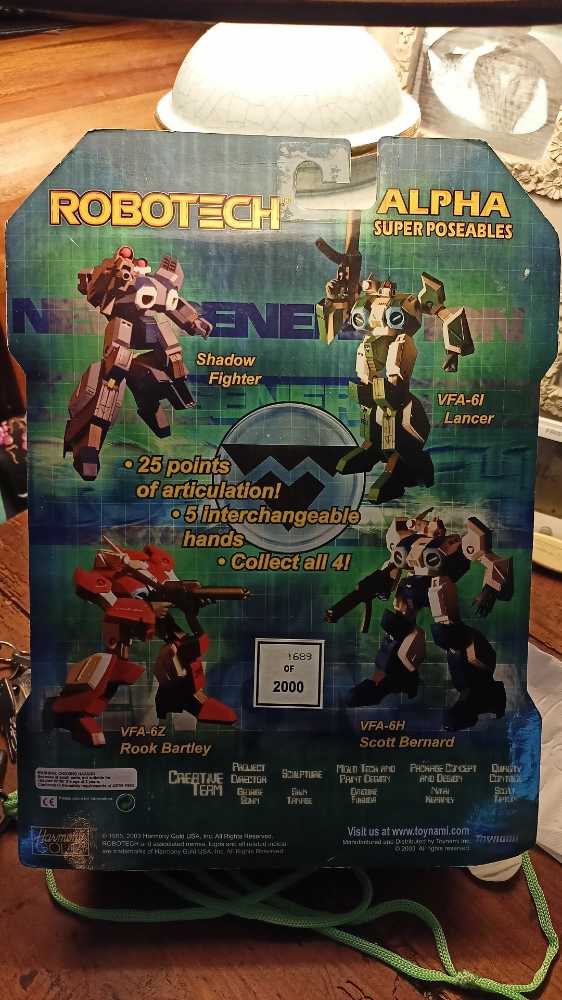 Robotech Alpha Poseable Lancer Mettalic Edition  action figure collectible [Barcode 816355003654] - Main Image 2