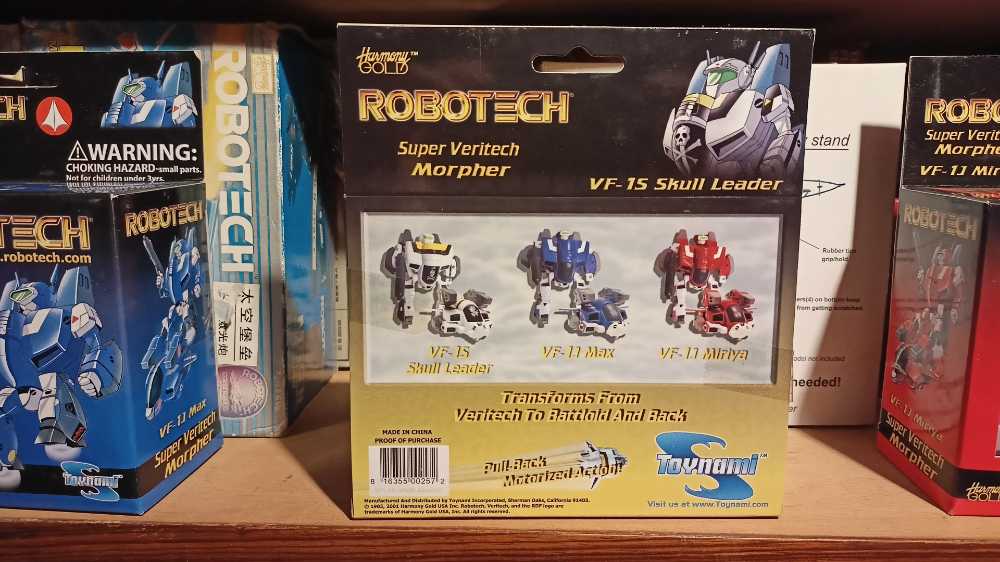 Robotech Super Veritech Morpher VF-1S Skull Leader - Toynami action figure collectible [Barcode 816355002572] - Main Image 2