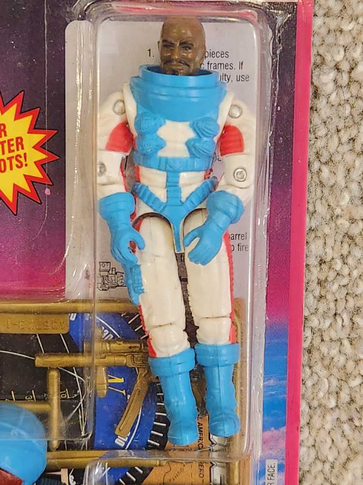 Roadblock [v6 - Star Brigade] - Hasbro (G.I. Joe - A Real American Hero) action figure collectible [Barcode 038976811047] - Main Image 3