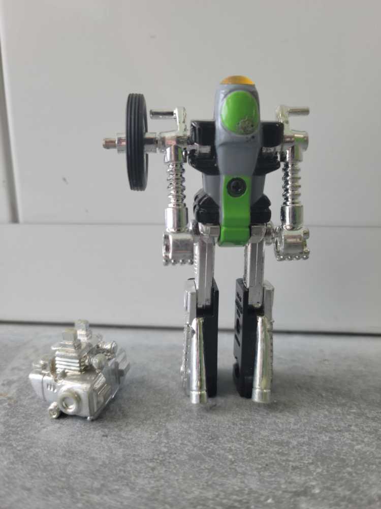 Cy-Kill (Black, Gray, Green) (Vehicle Mode) - Tonka (Gobots) action figure collectible [Barcode 041469072559] - Main Image 4