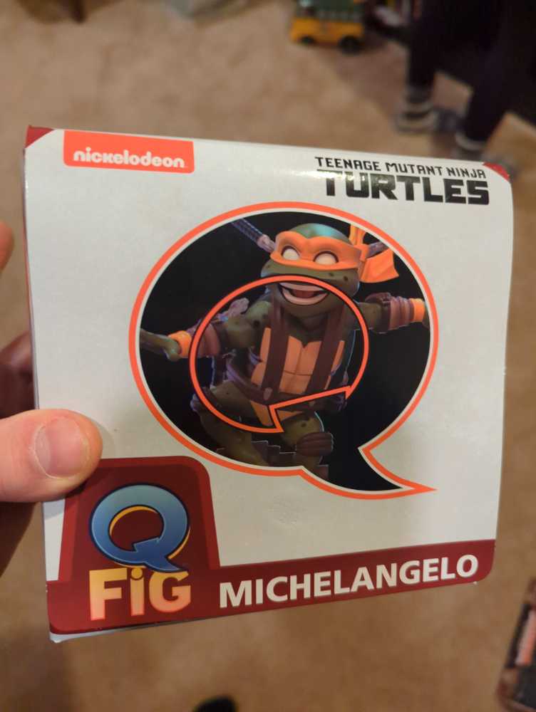 TMNT - Michelangelo - Q-Fig - Quantum Mechanix, Inc. (Q-Fig) action figure collectible [Barcode 812095024959] - Main Image 2