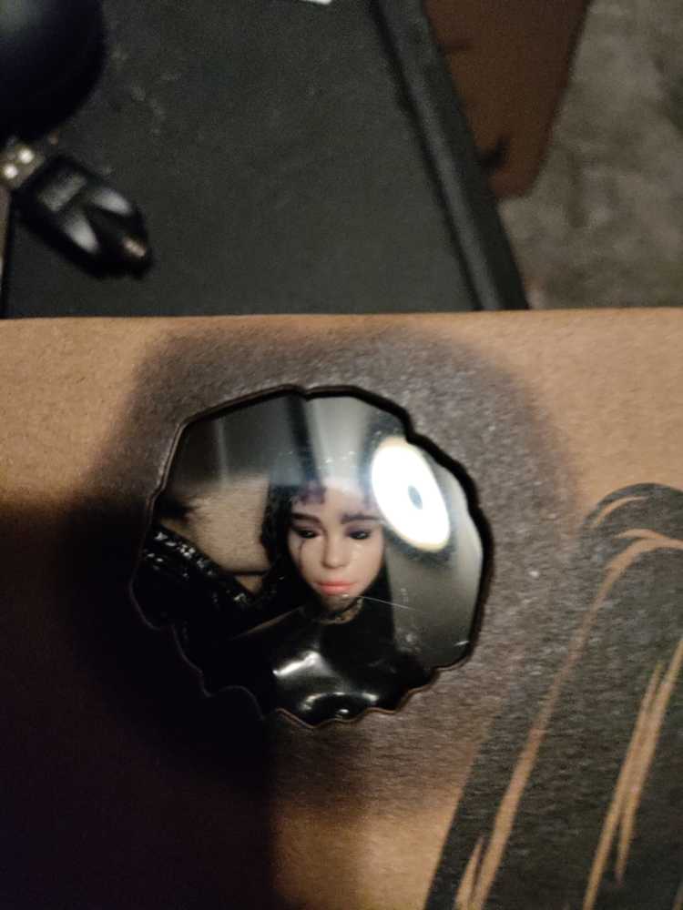 Billie Eilish: Playmates All The Good Girls Go To Hell - Billie Eilish (Loose) - Playmates action figure collectible [Barcode 043377563112] - Main Image 3