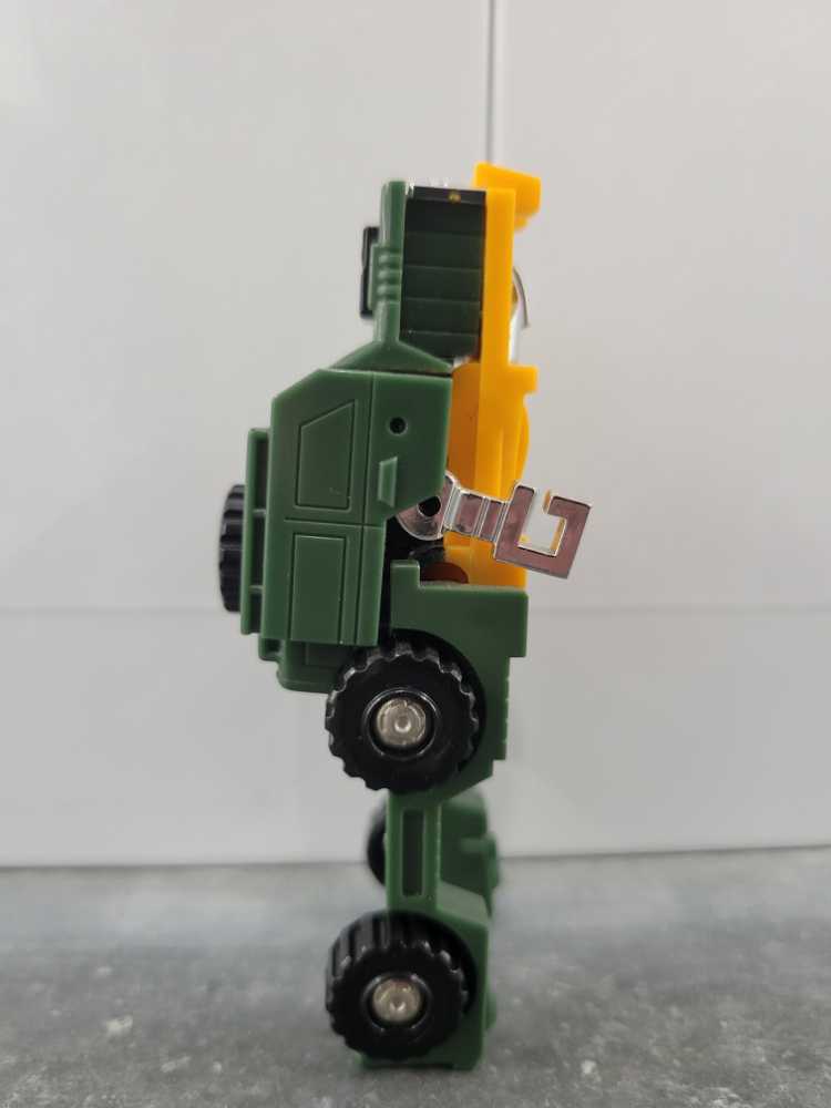 Transformers G1 Brawn Minibot Pre Rub - Hasbro (1984) action figure collectible - Main Image 3