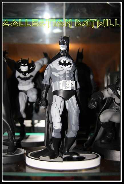 Kitchen Jurassic Park Velociraptors In The Kitchen Art Scale 1 10 Velociraptors