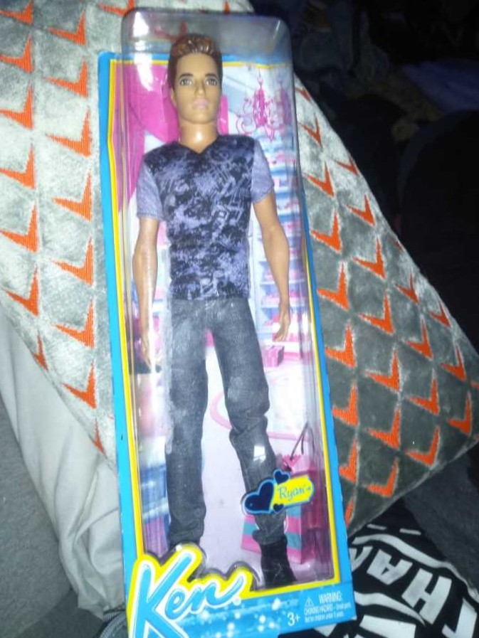 Ken Doll - Mattel (Ken fashionistas Ryan) action figure collectible [Barcode 746775315535] - Main Image 1