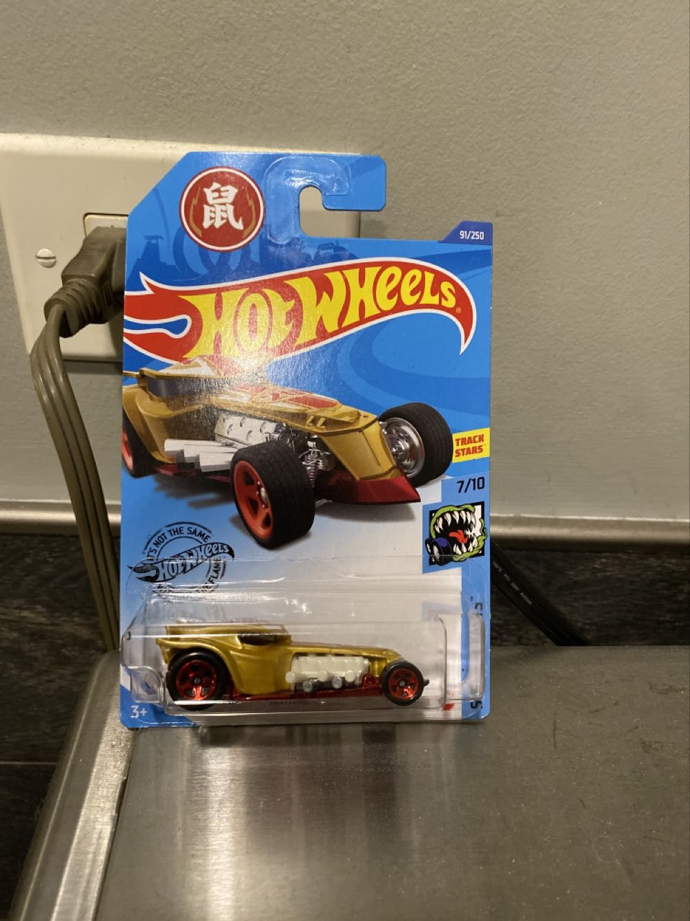 Captain America(Marvel Street Art) - Funko Pop GameStop Exclusive 752