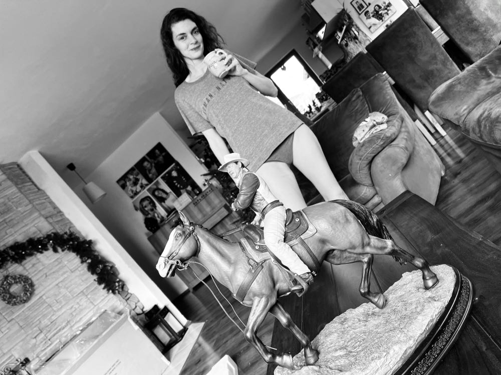 John Wayne Horse Statue 1:6 Scale Old & Rare By Infinite Statue Collectible - Infinite Statue (western) action figure collectible [Barcode 833300727656] - Main Image 4