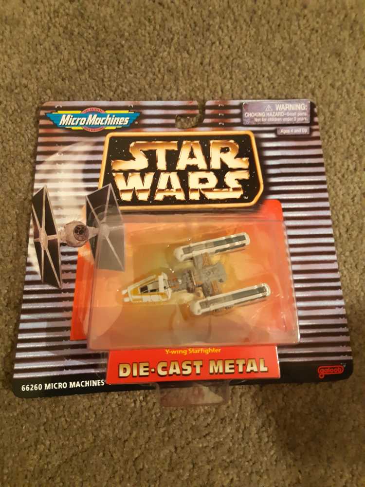 Die-cast Metal Y-WING STARFIGHTER - 66260 - Micro Machines (Micromachines: Star Wars) action figure collectible [Barcode 047246662654] - Main Image 2
