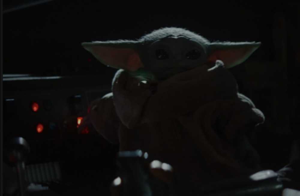 The Child (Touching Buttons) - Disney / Hasbro (Bounty Collection 2” 2020- Now: Series 2) action figure collectible [Barcode 5010993808090] - Main Image 4