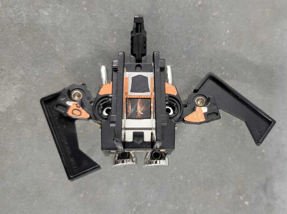 Buzzsaw Robot Mode Cassette - Hasbro (1984) action figure collectible - Main Image 4