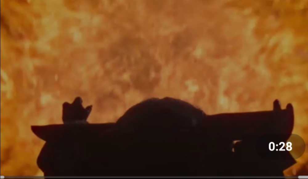 The Child (Flames) - Disney / Hasbro (Bounty Collection 2” 2020- Now: Series 2) action figure collectible [Barcode 5010993808106] - Main Image 4