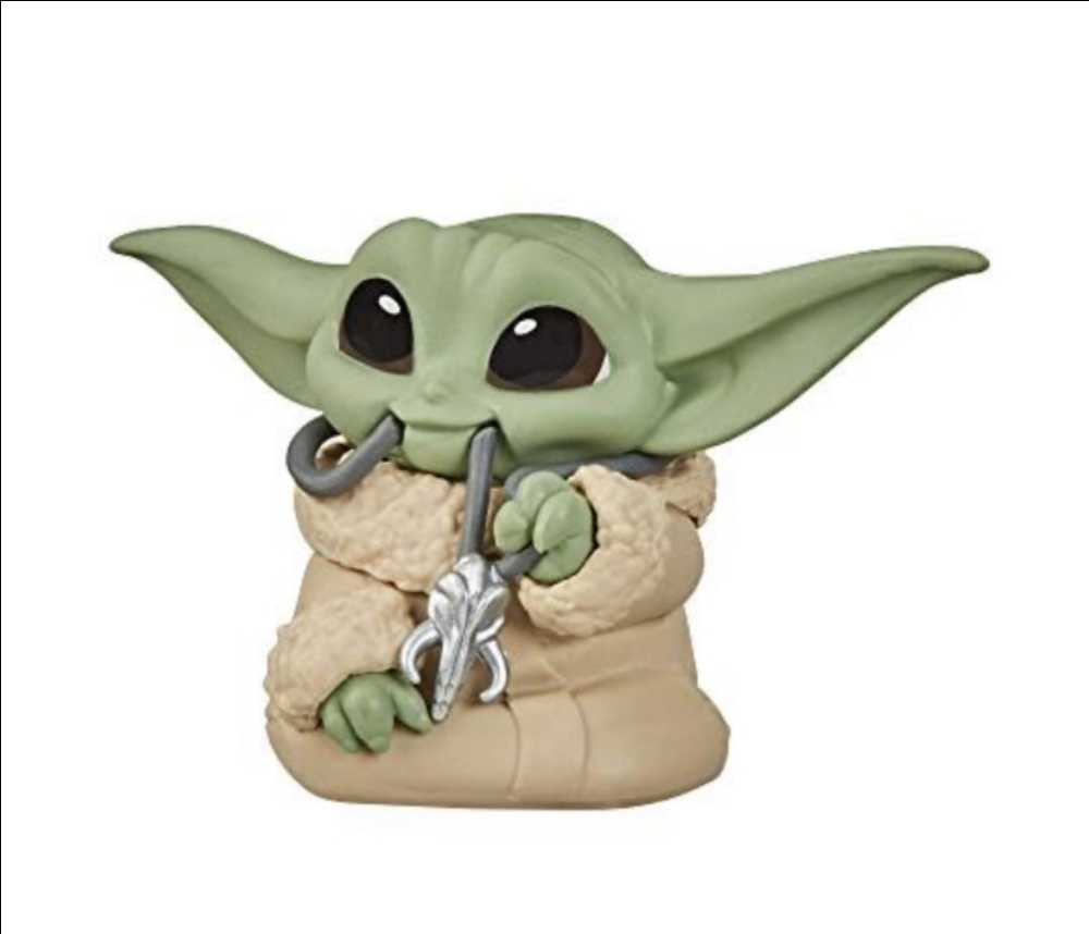 The Child (Bite Necklace) - Disney / Hasbro (Bounty Collection 2” 2020- Now: Series 2) action figure collectible [Barcode 5010993808113] - Main Image 3