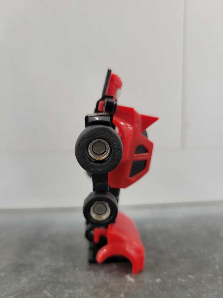 G1 Cliffjumper Reissue - Hasbro (G1 Reissue) action figure collectible - Main Image 3