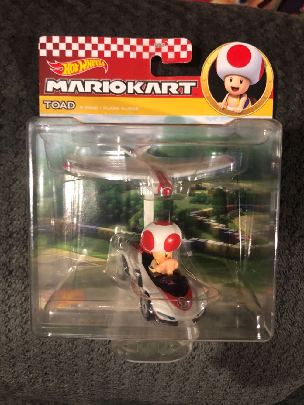 Hotwheels Mario Kart “Toad P-wing” - Hotwheels (Mario Kart) action figure collectible [Barcode 887961923216] - Main Image 3