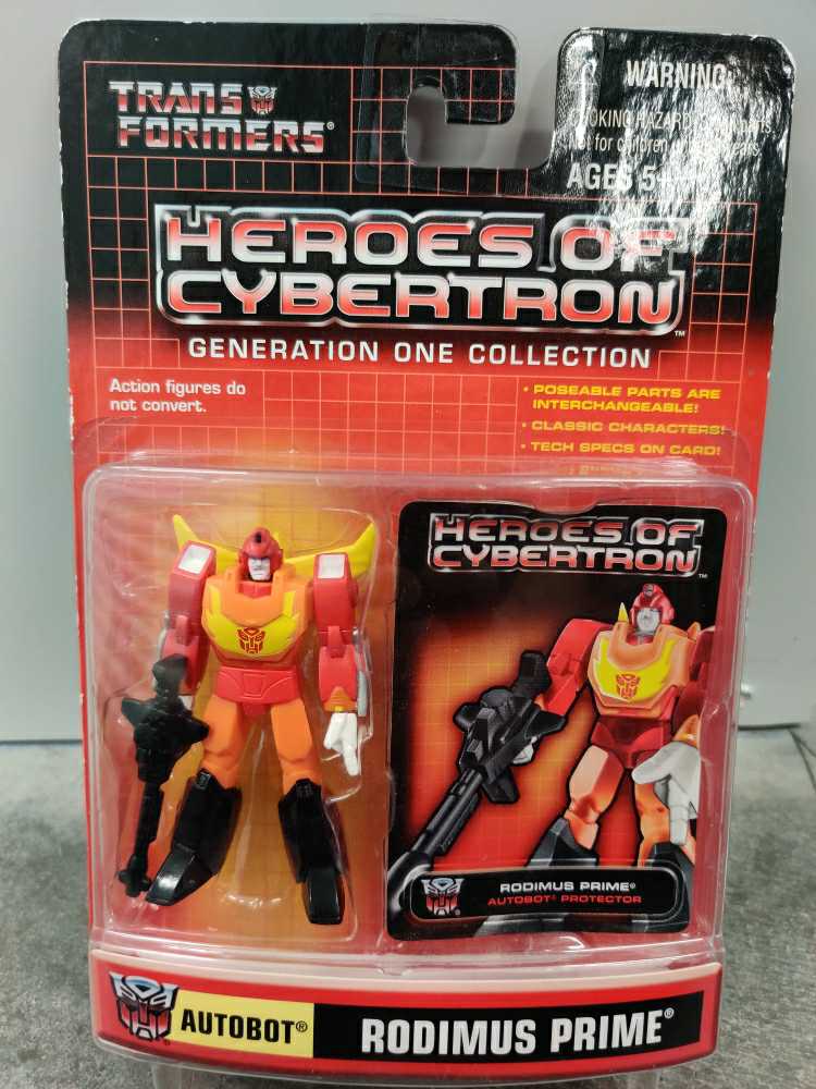 Bumblebee Cyberverse Adventures Battle Call Trooper Class Wildwheel Voice Activated Energon Power Lights