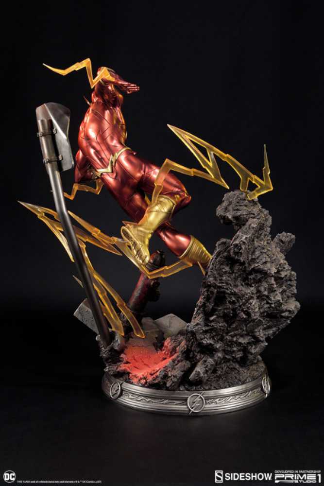Prime 1 Studio The Flash  action figure collectible - Main Image 4