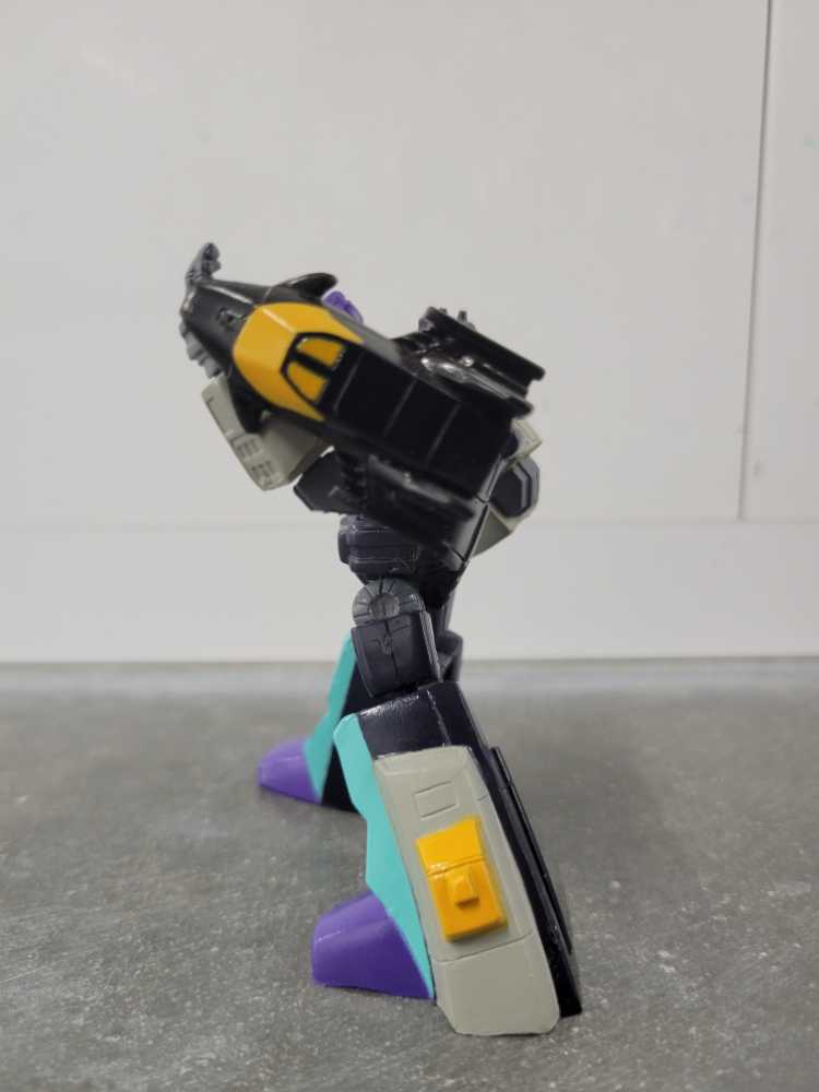 Gigatron (Robot Mode) - Hasbro (Heroes Of Cybertron SCF) action figure collectible - Main Image 4