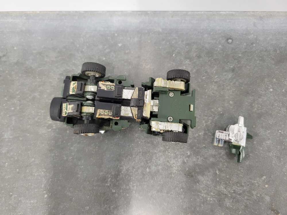 Hound 3rd Vehicle Mode 1984 Cars - Hasbro (1984) action figure collectible - Main Image 4