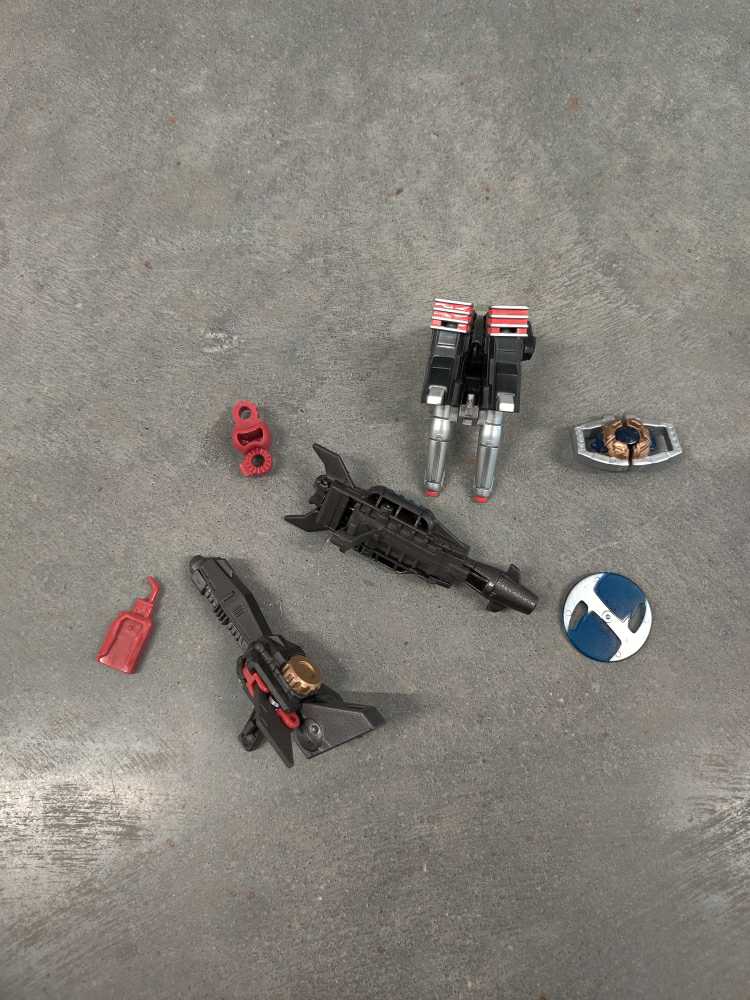 Rodimus Prime With Offshoot 3rd Vehicle Mode Targetmaster  - Hasbro (Masterpiece Large Scale) action figure collectible - Main Image 2