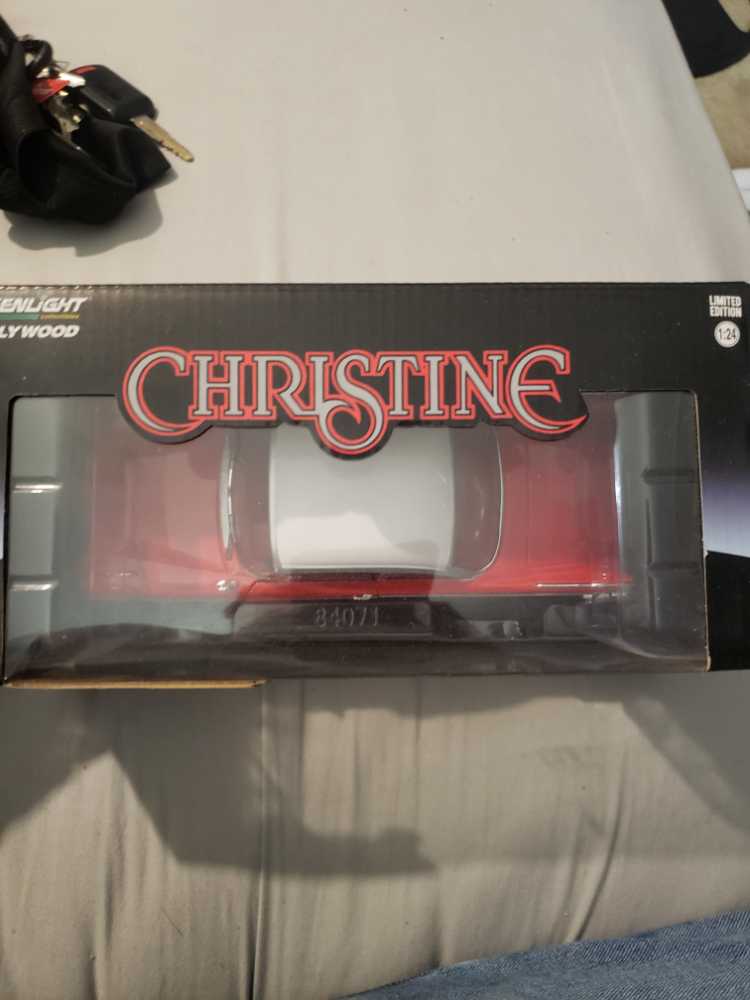 GreenLight Hollywood 1:24 CHRISTINE 1958 Plymouth Fury Die-cast (Green Chase) - GreenLight LLC (Christine) action figure collectible [Barcode 819725022255] - Main Image 2