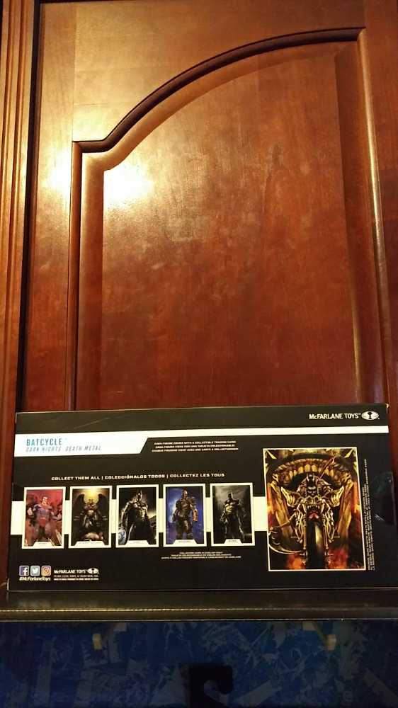Batcycle (Death Metal) - McFarlane (DC Multiverse) action figure collectible [Barcode 787926157055] - Main Image 2