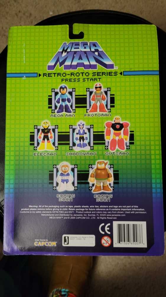 Shadowman - Jazwares (Mega Man) action figure collectible [Barcode 681326850076] - Main Image 2