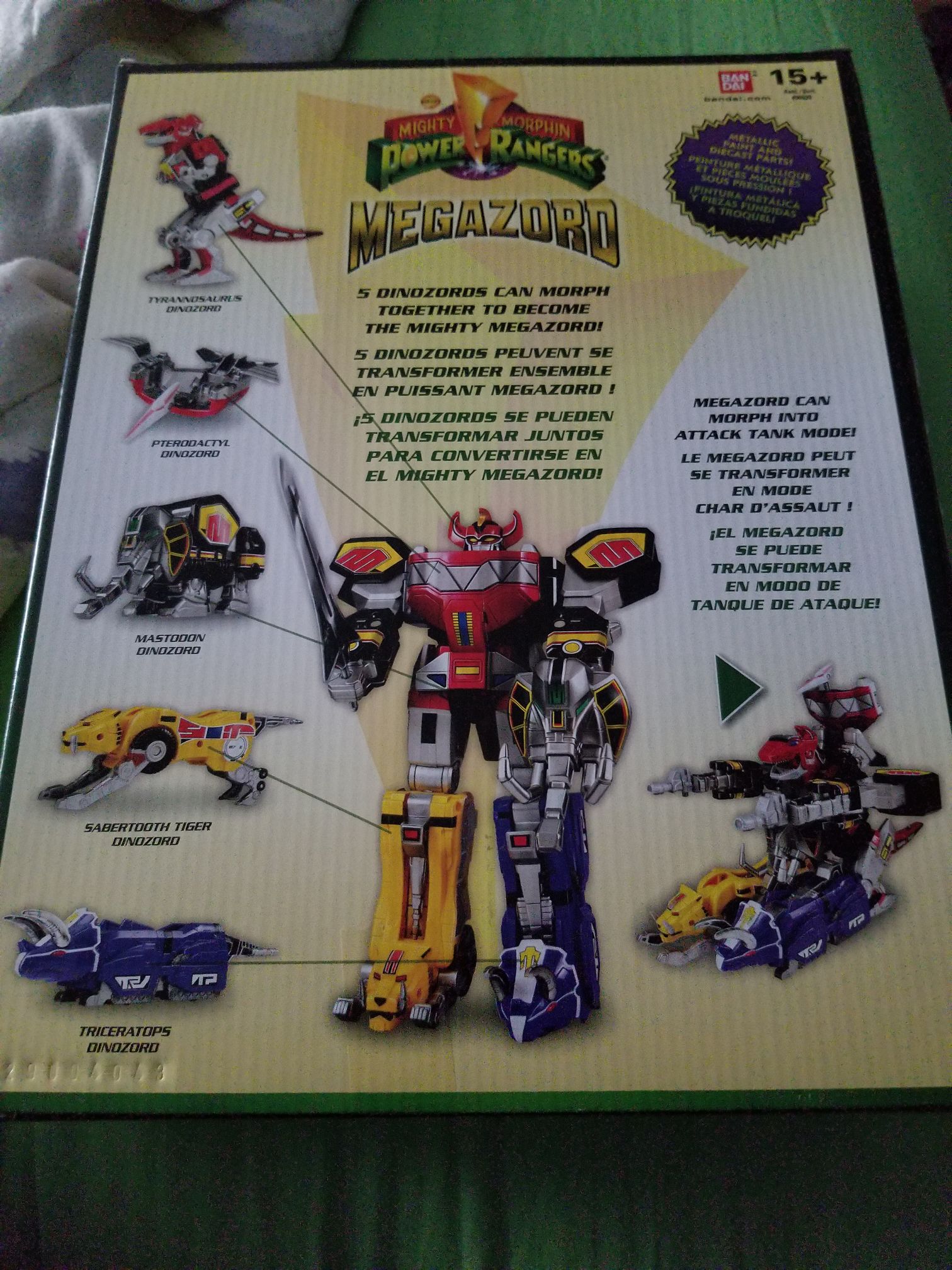 Legacy Collection Megazord - Bandai (Mighty Morphin Power Rangers) action figure collectible [Barcode 045557966317] - Main Image 2