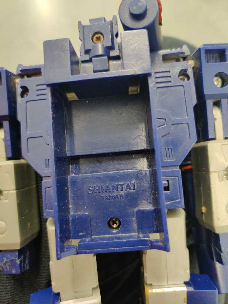 Cassette Man - Shiantai (Micro Man) action figure collectible - Main Image 3