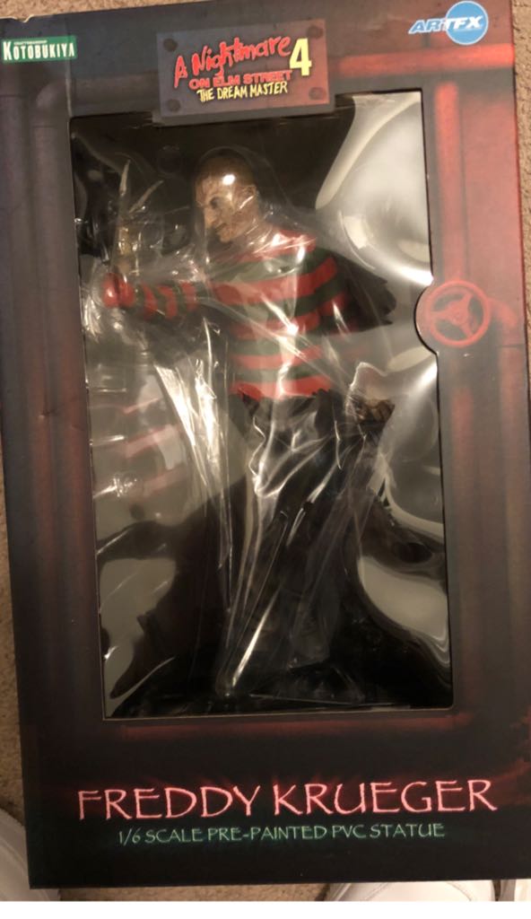 NECA Back To The Future 1:32 Delorean RC Car