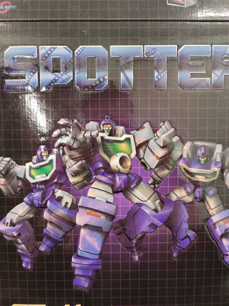 Reflector FT-11 (Spotter) - Fans Toys (Masterpiece 1984) action figure collectible - Main Image 3