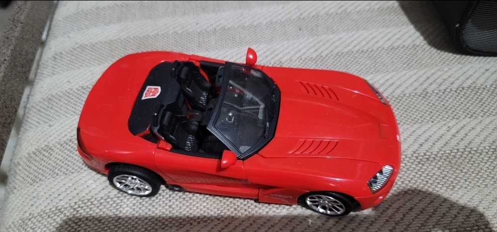 Sideswipe - Hasbro (Transformers Alternators) action figure collectible - Main Image 2
