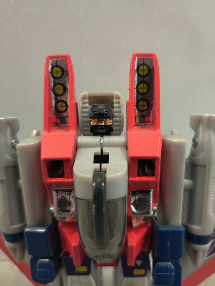 Diamond Select Bruce Lee Yellow Jumpsuit