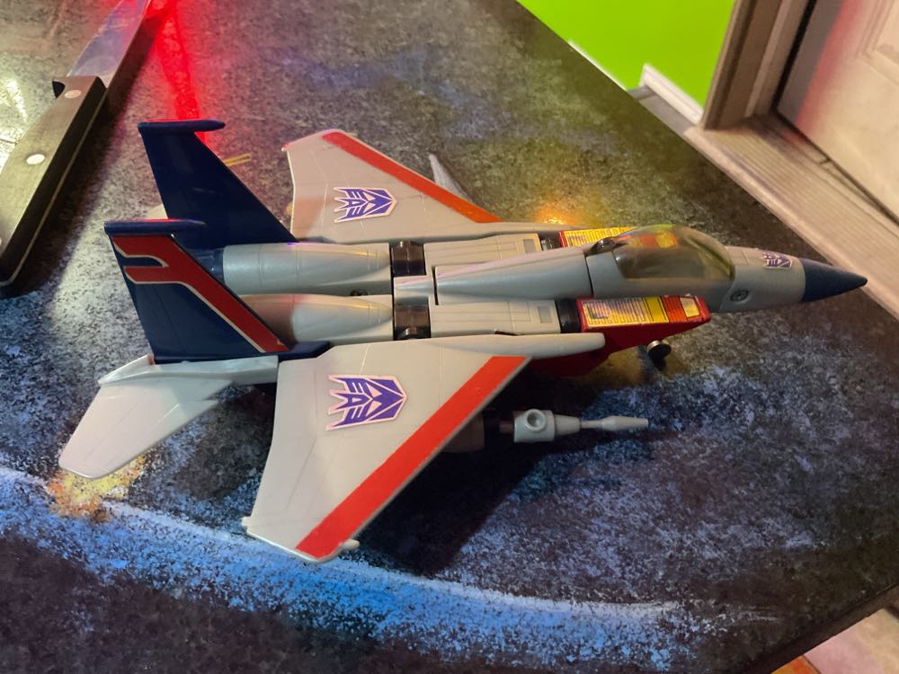 Transformers G1 Starscream - Hasbro (Transformers Parts) action figure collectible - Main Image 3