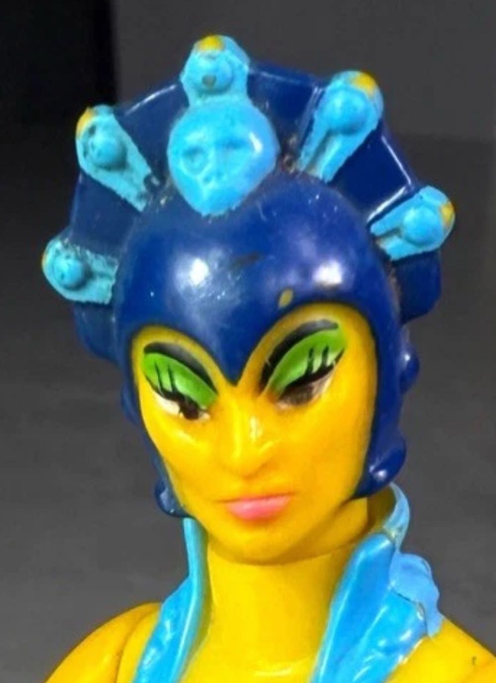 Evil Lyn - Mattel (Masters Of The Universe) action figure collectible - Main Image 3