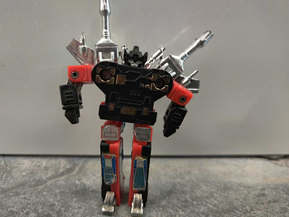 Rumble 1st Cassette - Hasbro (1984) action figure collectible - Main Image 2