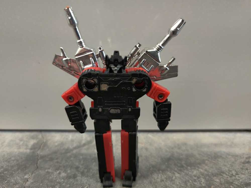 Rumble Plastic Feet - Hasbro (1986) action figure collectible - Main Image 2