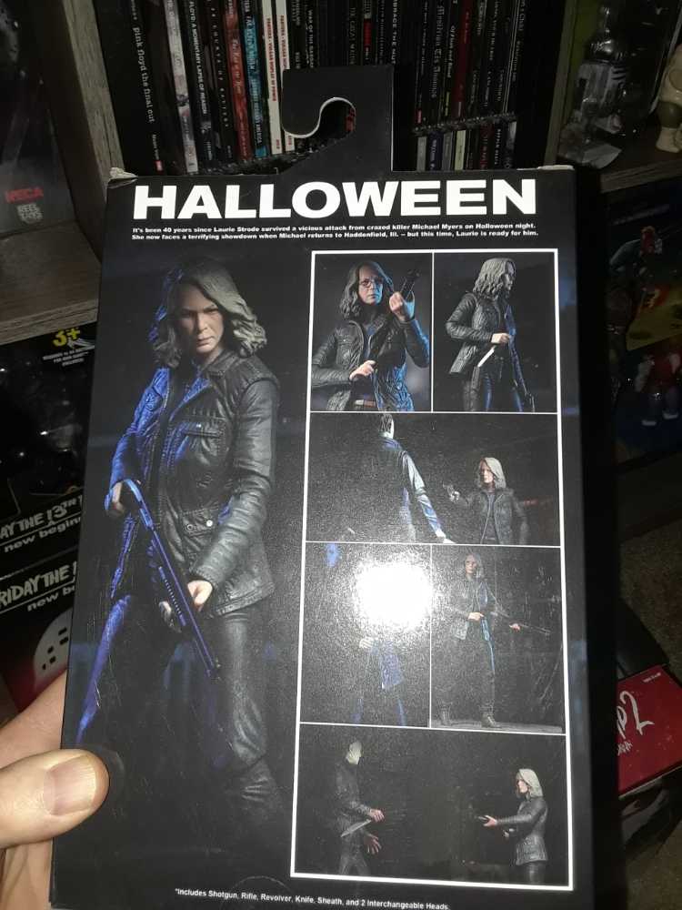 NECA ultimate laurie strode - Neca action figure collectible [Barcode 63441260] - Main Image 3