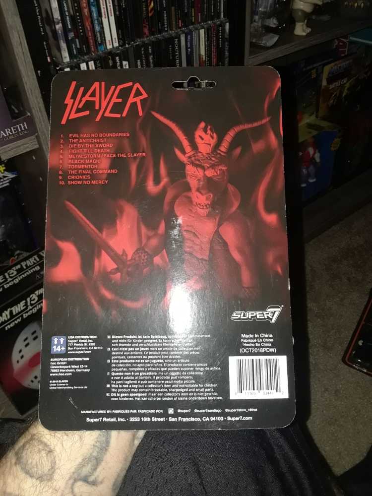 Minotaur - Super 7 action figure collectible [Barcode 811169034412] - Main Image 2